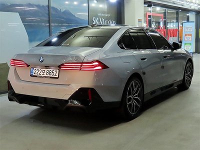 BMW 5 SERIES - 3