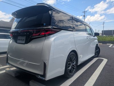 TOYOTA VELLFIRE - 8