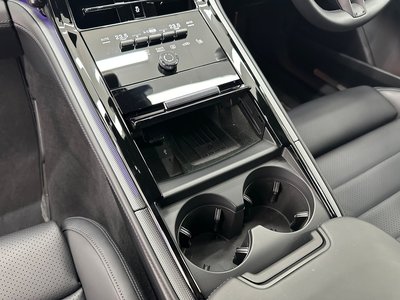 صورة مصغرة 56 لـ 2024 Porsche PANAMERA