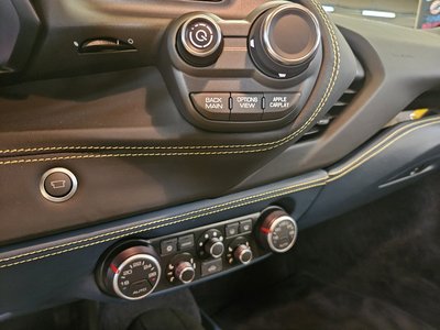 صورة مصغرة 13 لـ 2018 FERRARI 488 GTB