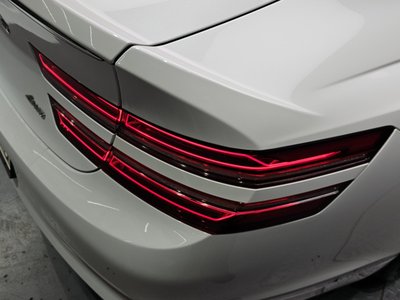 GENESIS G80 (RG3) - 10