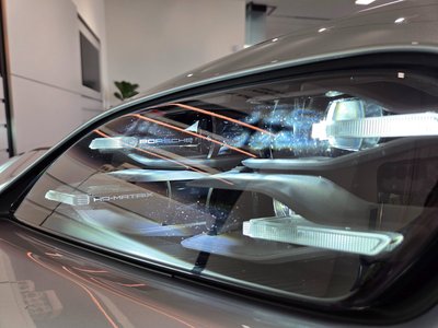 صورة مصغرة 13 لـ 2024 Porsche TAYCAN
