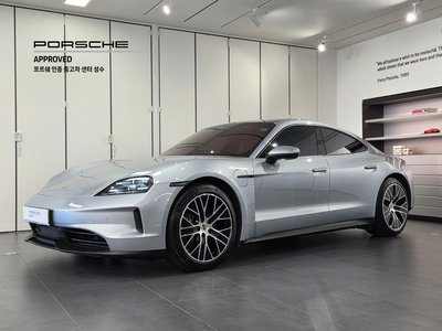 صورة 1 لـ 2024 Porsche TAYCAN