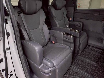 TOYOTA ALPHARD - 9