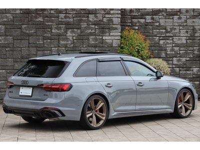 2021 AUDI RS4 AVANT 照片 2