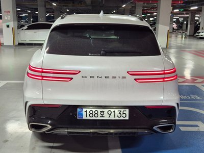 صورة 6 لـ 2026 Genesis GV70
