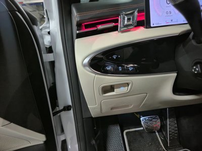 2026 Genesis GV70 缩略图 13