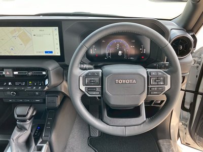 TOYOTA LAND CRUISER 250 - 8