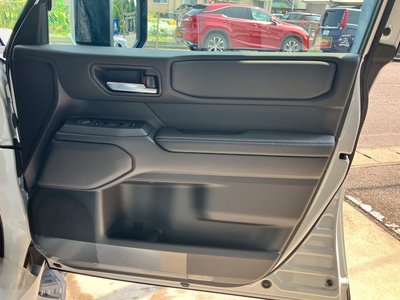 TOYOTA LAND CRUISER 250 - 4