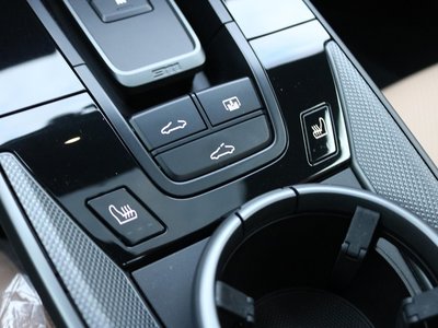 2024 Porsche 911 缩略图 25
