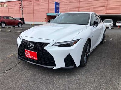 LEXUS IS - 1
