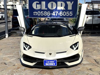 LAMBORGHINI AVENTADOR - 6