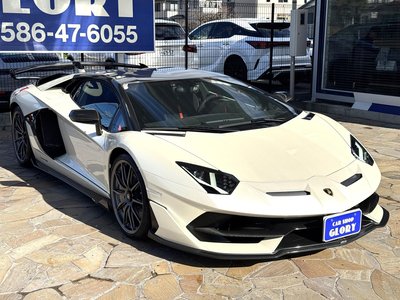 LAMBORGHINI AVENTADOR - 8