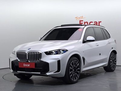 صورة 1 لـ 2025 BMW X5