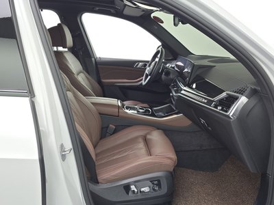 2025 BMW X5 缩略图 16