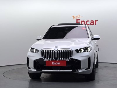 صورة 2 لـ 2025 BMW X5