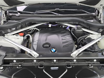 صورة 7 لـ 2025 BMW X5