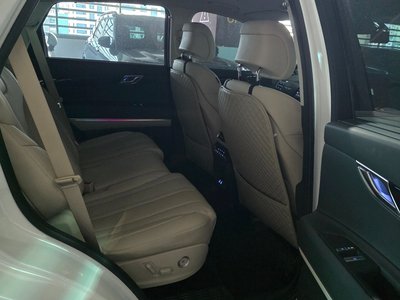 2024 Genesis GV80 — миниатюра 11