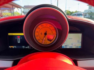 FERRARI 458 - 8