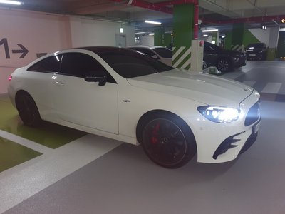 MERCEDES-BENZ E-CLASS - 4