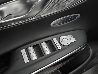 2024 Genesis GV70 缩略图 23