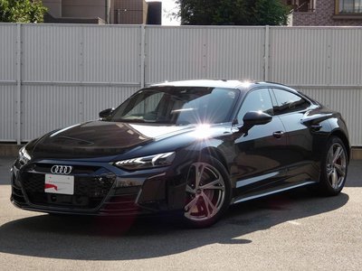 صورة 1 لـ 2025 AUDI E-TRON GT QUATTRO