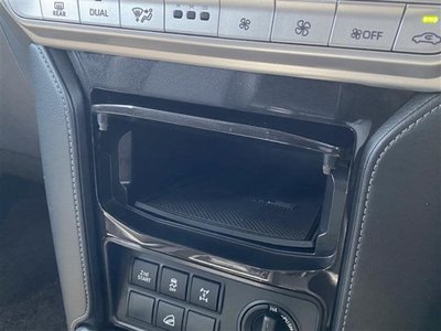 2021 Toyota LAND CRUISER PRADO — миниатюра 18
