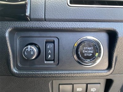 2021 Toyota LAND CRUISER PRADO — миниатюра 28