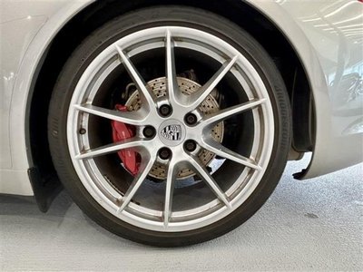 PORSCHE 911 - 8