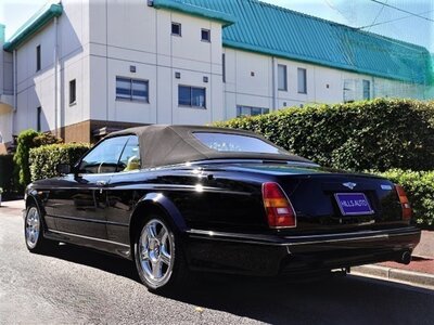 BENTLEY AZURE - 2