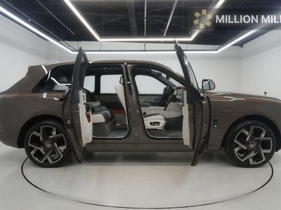 ROLLS-ROYCE CULLINAN - 8