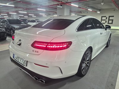 2021 Mercedes-BENZ E-CLASS 照片 3