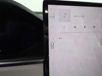 2024 Tesla MODEL X 缩略图 12