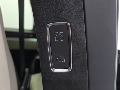 2024 Tesla MODEL X 缩略图 30