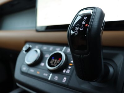 صورة مصغرة 30 لـ 2023 LAND Rover DEFENDER