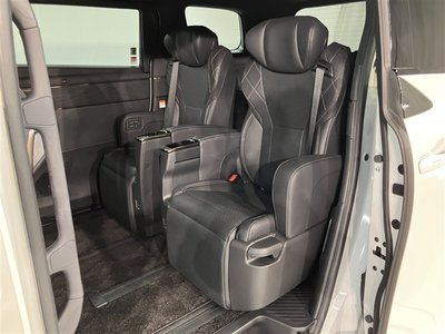 صورة 25 لـ 2023 Toyota VELLFIRE