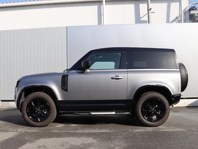 LAND ROVER DEFENDER - 8