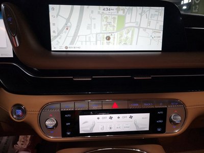 2022 Genesis G90 (RS4) thumbnail 17