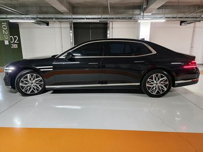 2022 Genesis G90 (RS4) 照片 3