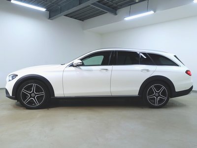 2021 Mercedes-BENZ E-CLASS — миниатюра 4