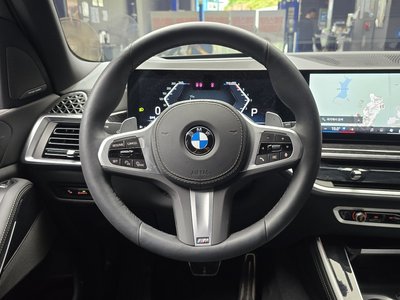 2025 BMW X5 — миниатюра 19