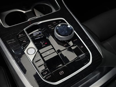 2025 BMW X5 — миниатюра 12