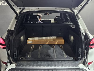 2025 BMW X5 — миниатюра 30