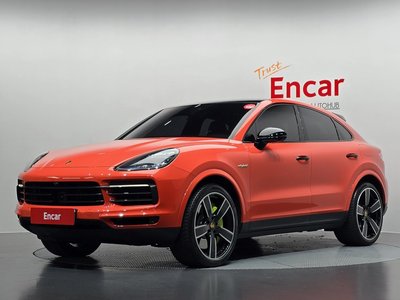 PORSCHE CAYENNE - 1