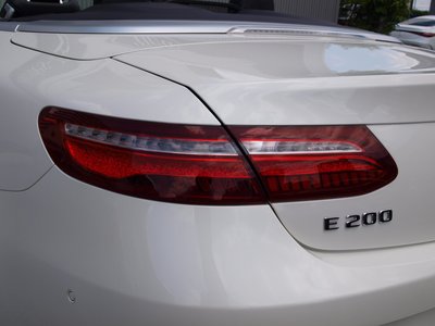 2018 Mercedes-BENZ E-CLASS 缩略图 24