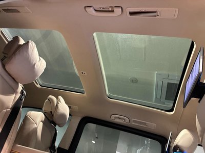 صورة 4 لـ 2022 Mercedes-BENZ V-CLASS