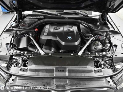 2025 BMW 5 SERIES photo 7