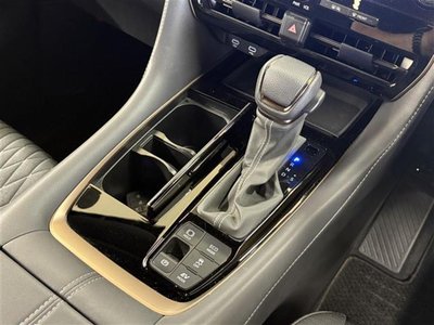 2025 TOYOTA ALPHARD — фото 6
