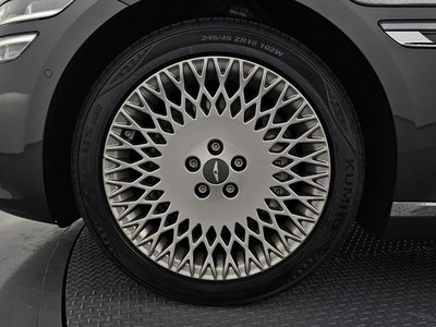 GENESIS G80 (RG3) - 6