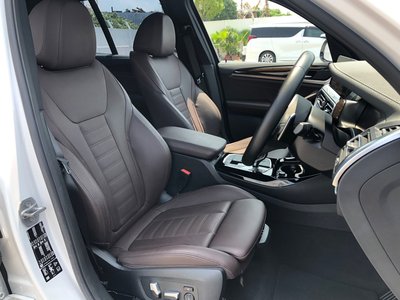 2022 BMW X3 照片 9
